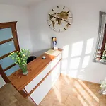 Gosciniec Pod Lipa *