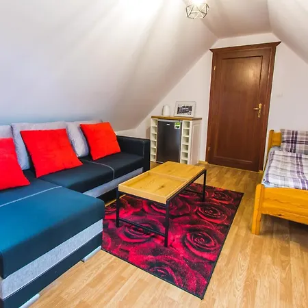 Gosciniec Pod Lipa *