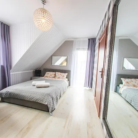 Gosciniec Pod Lipa * Миколайки