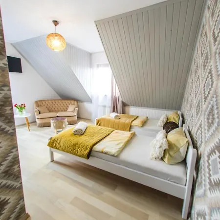 Gosciniec Pod Lipa *