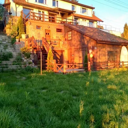 Homestay Gosciniec Pod Lipa *
