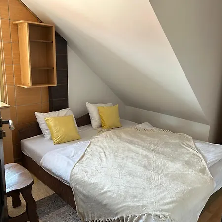 Gosciniec Pod Lipa Mikolajki (Mragowo)