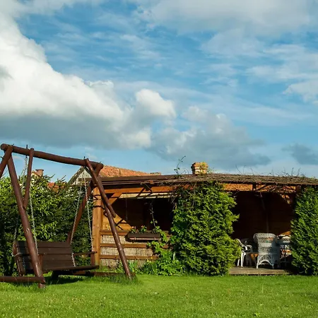 Gosciniec Pod Lipa Homestay