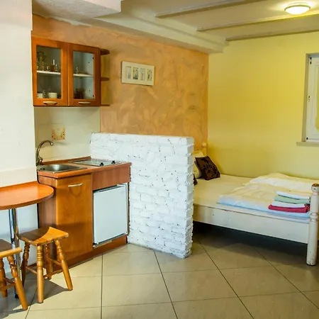 Проживание в семье Gosciniec Pod Lipa *