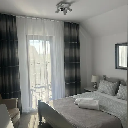 Gosciniec Pod Lipa Mikolajki (Mragowo)